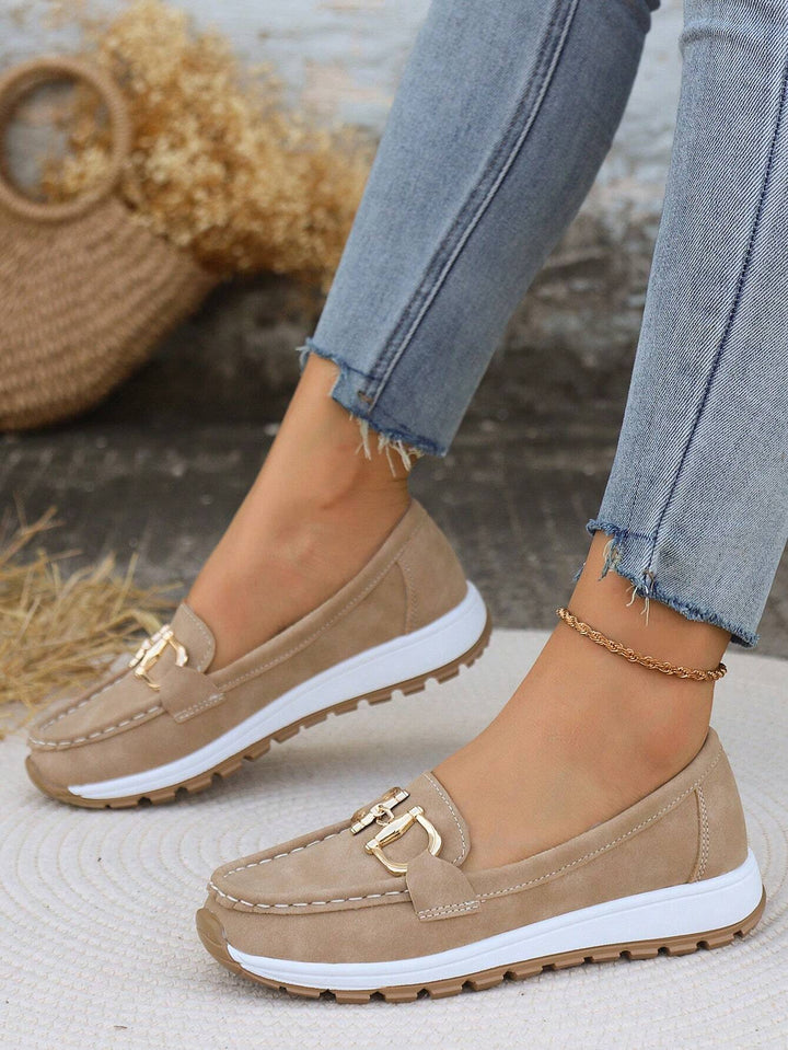 Ellura™ — Minimal Buckle Flats