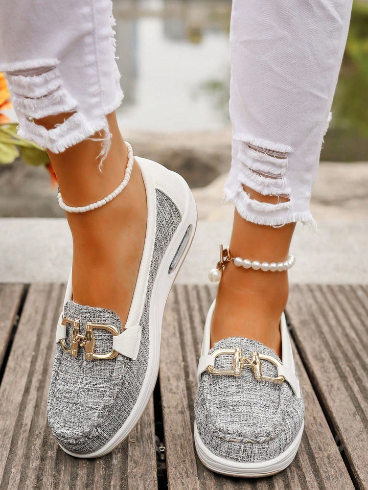 Ellura™ — Minimal Buckle Flats