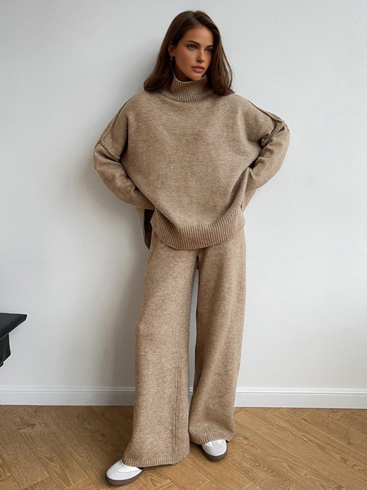Sorelle – Turtleneck Lounge Set