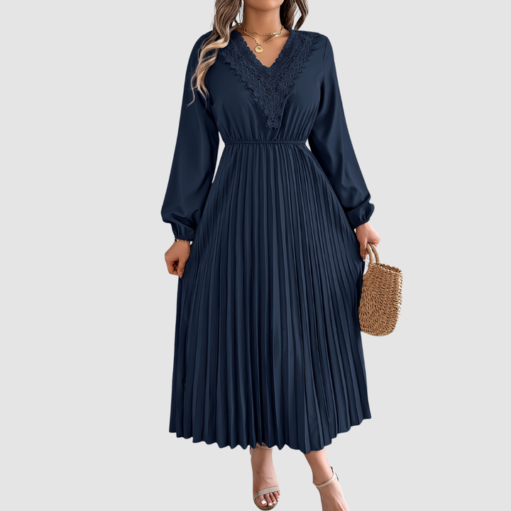 Rivienne – Lace V-Neck A-Line Dress