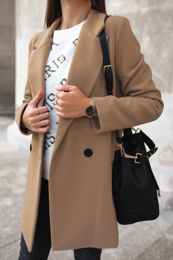 Thera – Elegant Lapel Coat