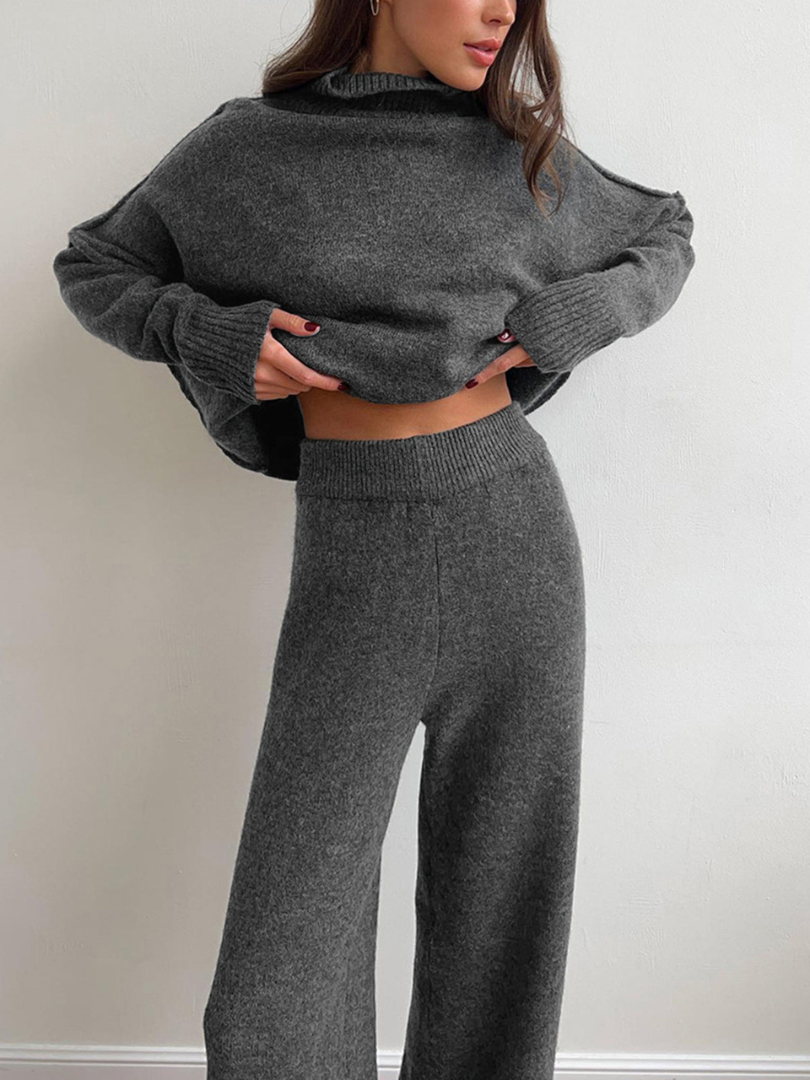Sorelle – Turtleneck Lounge Set