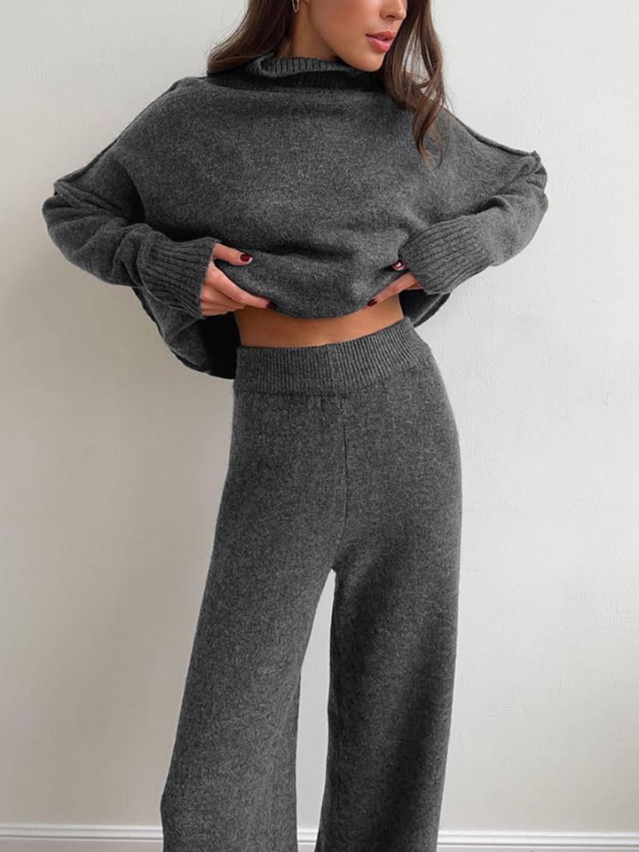 Sorelle – Turtleneck Lounge Set