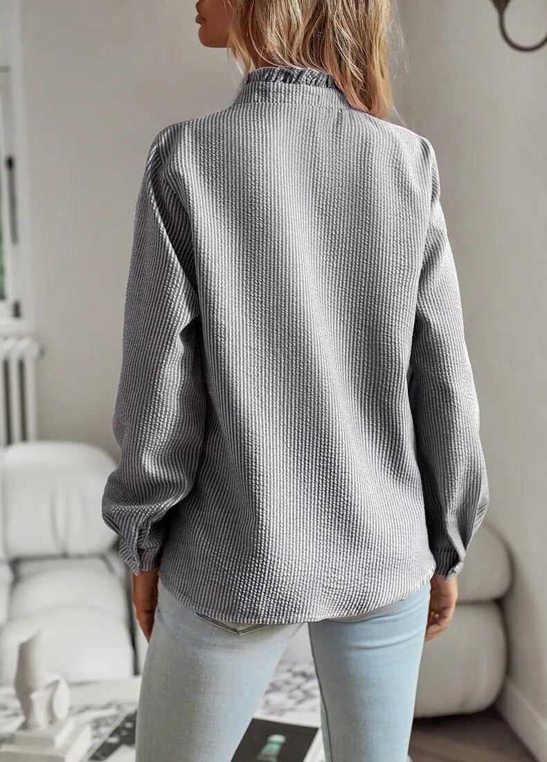 Isolde – Elegant Flow Blouse