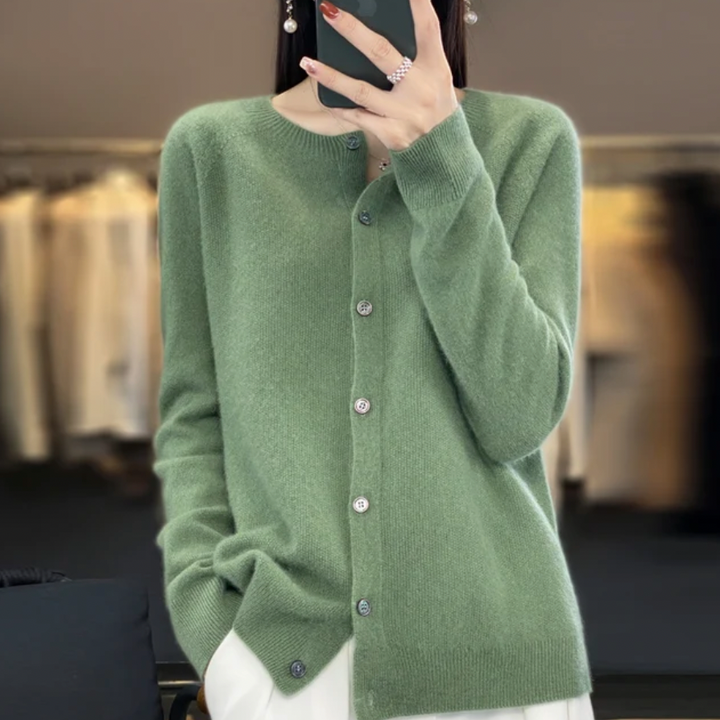 Merivane™ – Merino Wool Cardigan