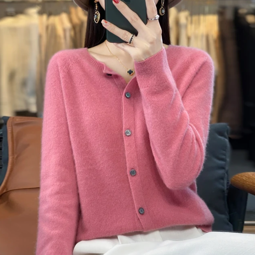 Merivane™ – Merino Wool Cardigan