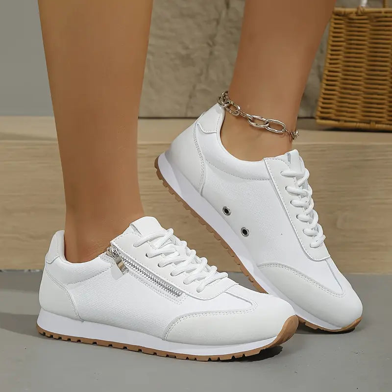 Evelyne — Everyday Comfort Sneaker