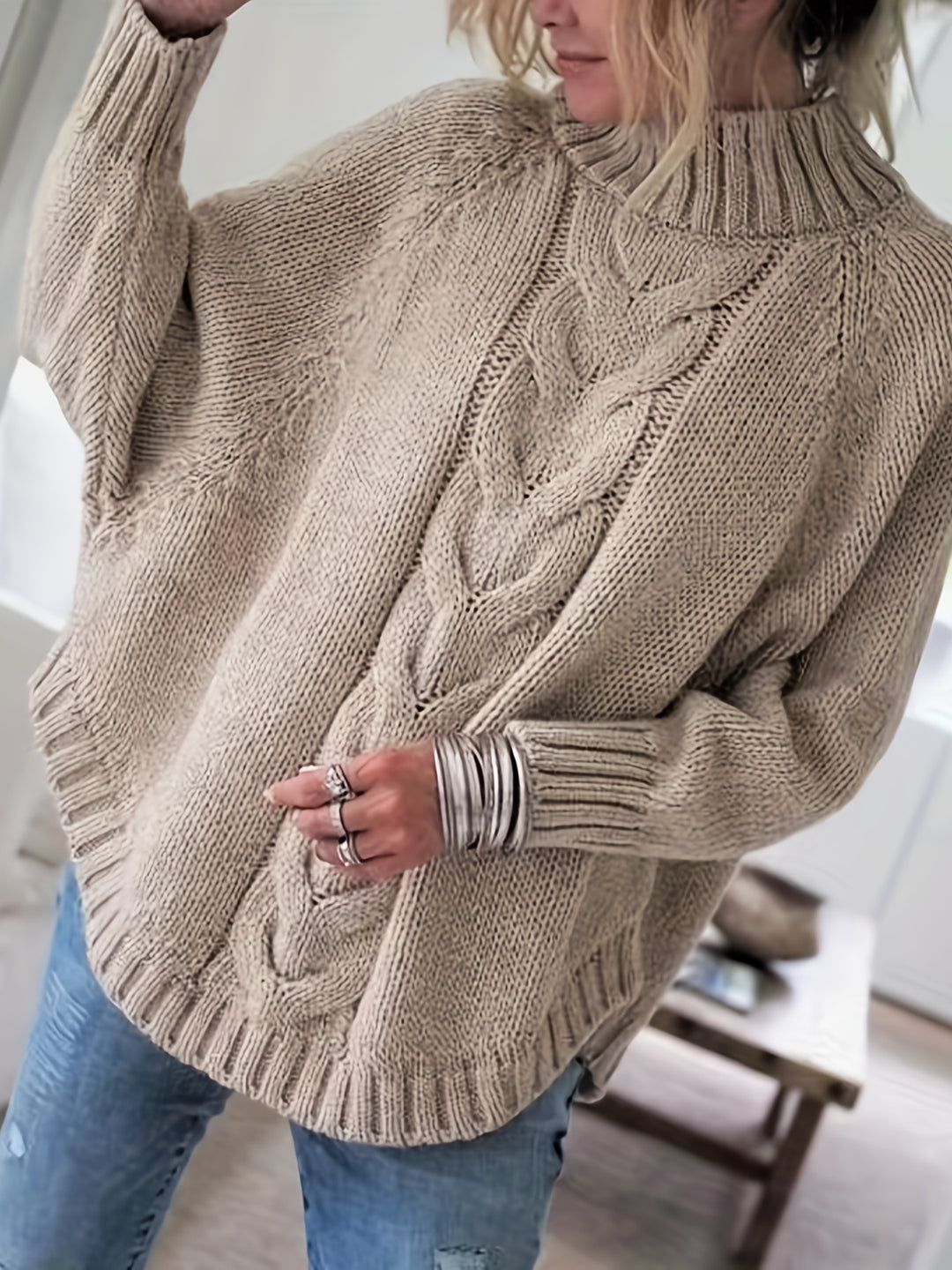 Elysa – Relaxed Turtleneck Knit