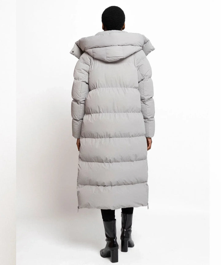 Ilyra – Oversized Puffer Jacket