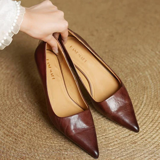 Elisanne – Elegant Leather Slingback Flats