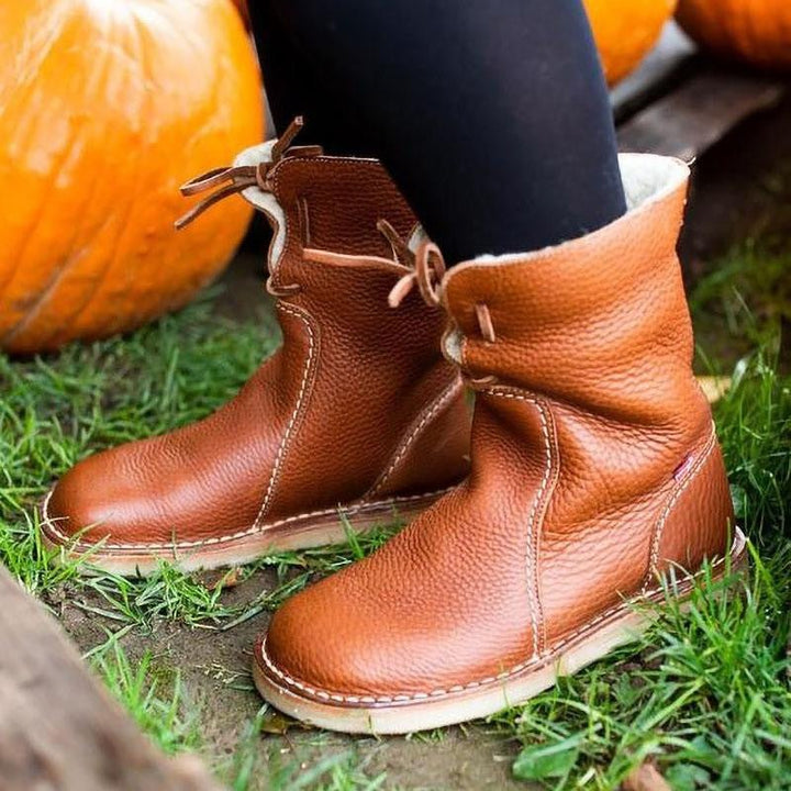 Ismeria — Supportive Boots
